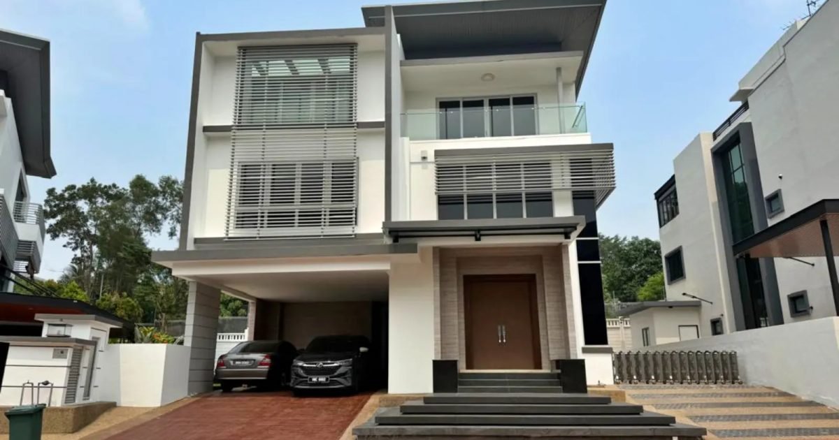 3-storey Bungalow, Taynton Harmoni, Cheras KL