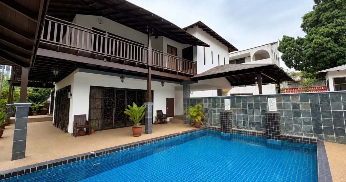 2-storey Corner Bungalow, Damansara Heights